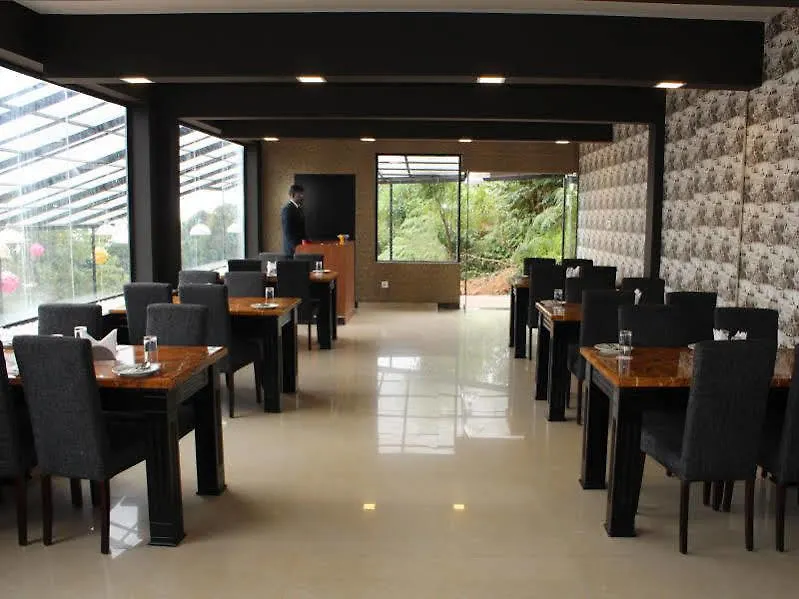 The Club Munnar Otel 4*,