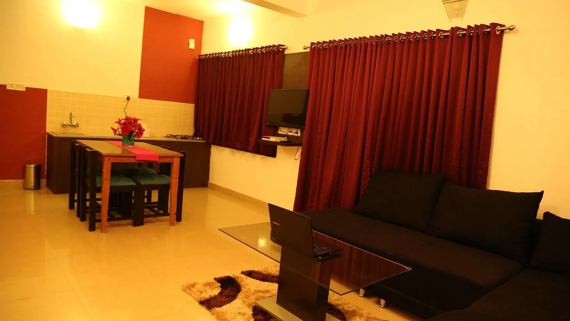 The Club Munnar Otel